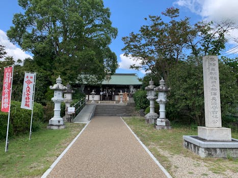 韩国大学生“借投”风潮蔓延;社会各界呼吁加强金融风险防范。 教育招生
