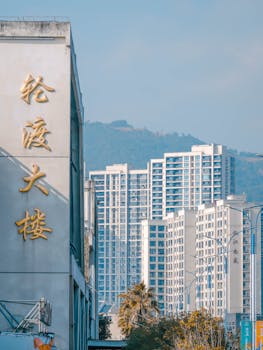 资本配置的隐性逻辑:上市公司理财缩水的技术分析与策略重构 股票财经