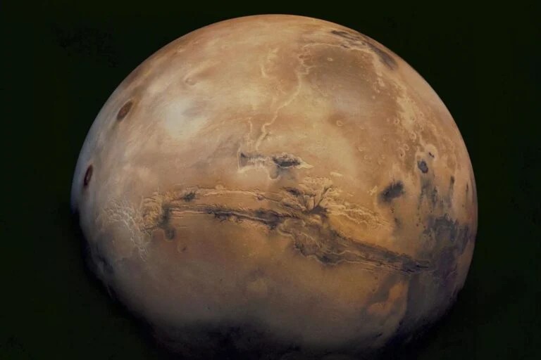 从废弃数据中挖出火星捷径:153天航线的技术解码 新闻